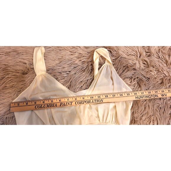 Vanity Fair Ladies Yellow Vintage Nightgown - Picture 8 of 10